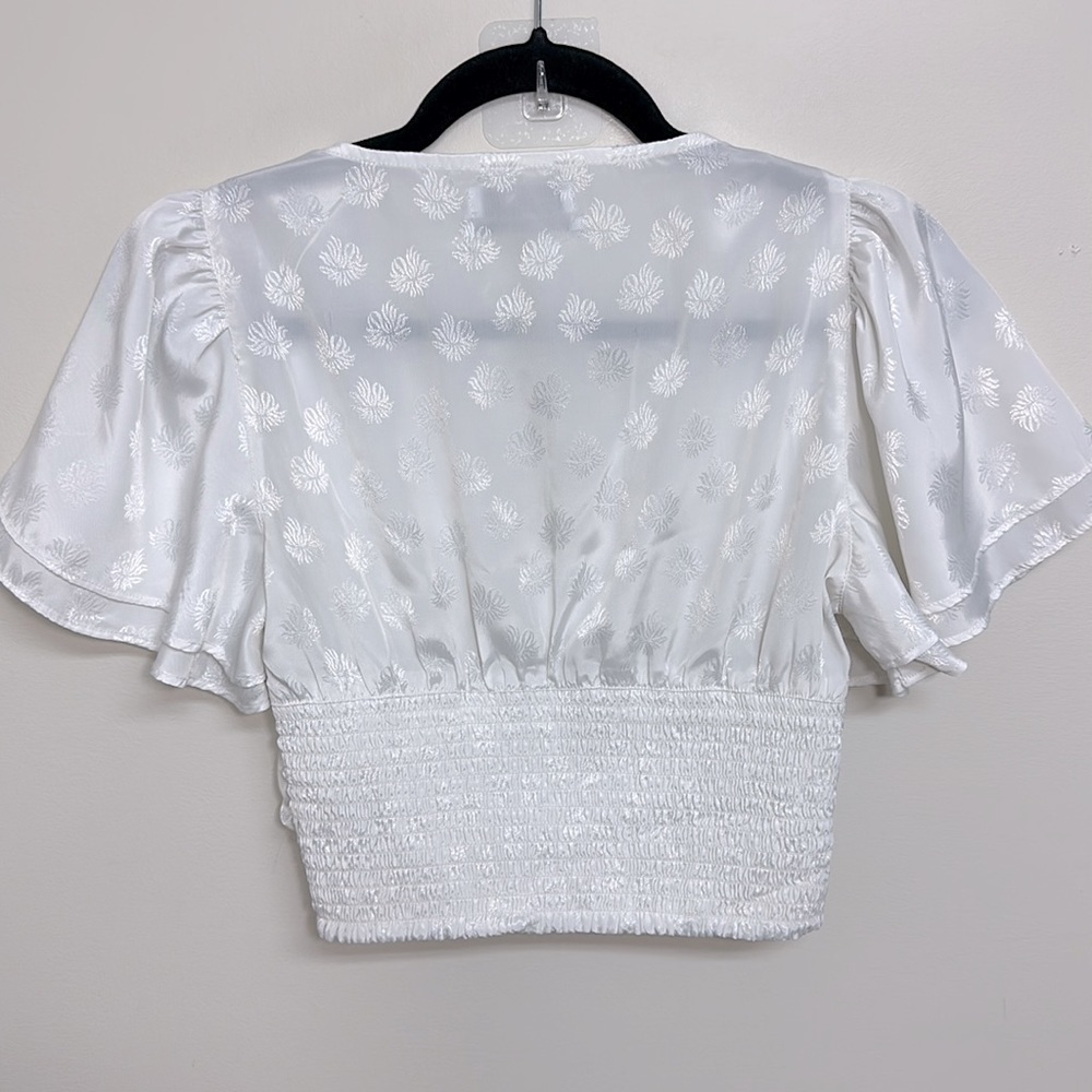 Urban Outfitters Webster Jacquard Flutter‎ Sleeve Top White Small - Picture 5 of 7